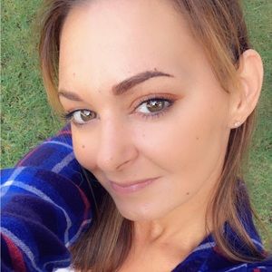 Meet your Posher, Carolann